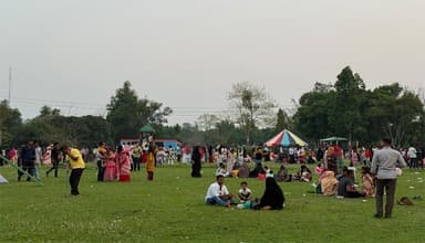 বাঘাইছড়িতে পহেলা বৈশাখকে কেন্দ্র করে এগত্তর পার্কে মানুষের ঢল