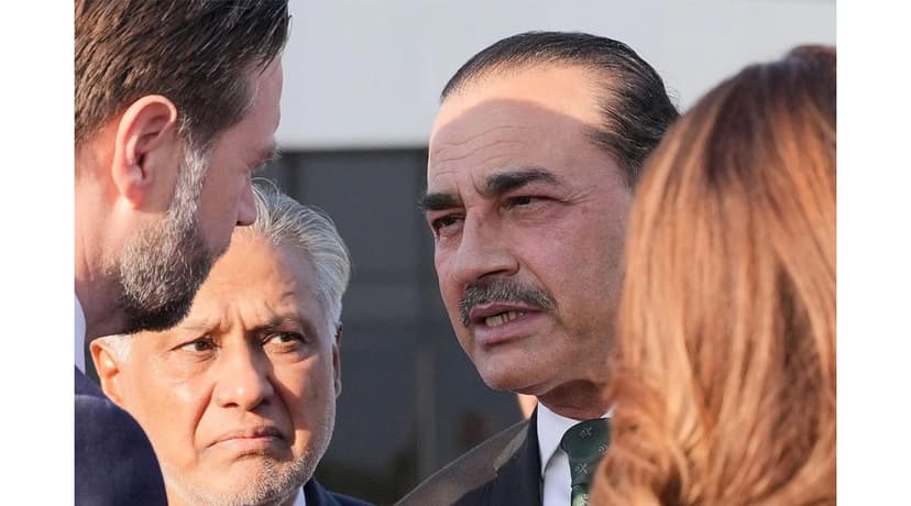 ‘যুক্তরাষ্ট্রের বার্তা নিয়ে’ ইরানে পাকিস্তানের সেনাপ্রধান