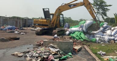 শরীয়তপুরে অবৈধ সিসা কারখানা উচ্ছেদ