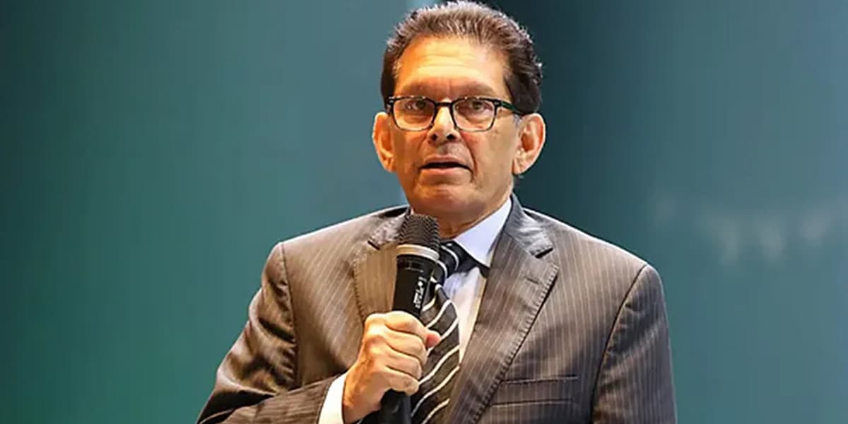 সম্পর্কের ‘জট’ খুলতে পররাষ্ট্রমন্ত্রীর দিল্লি সফর