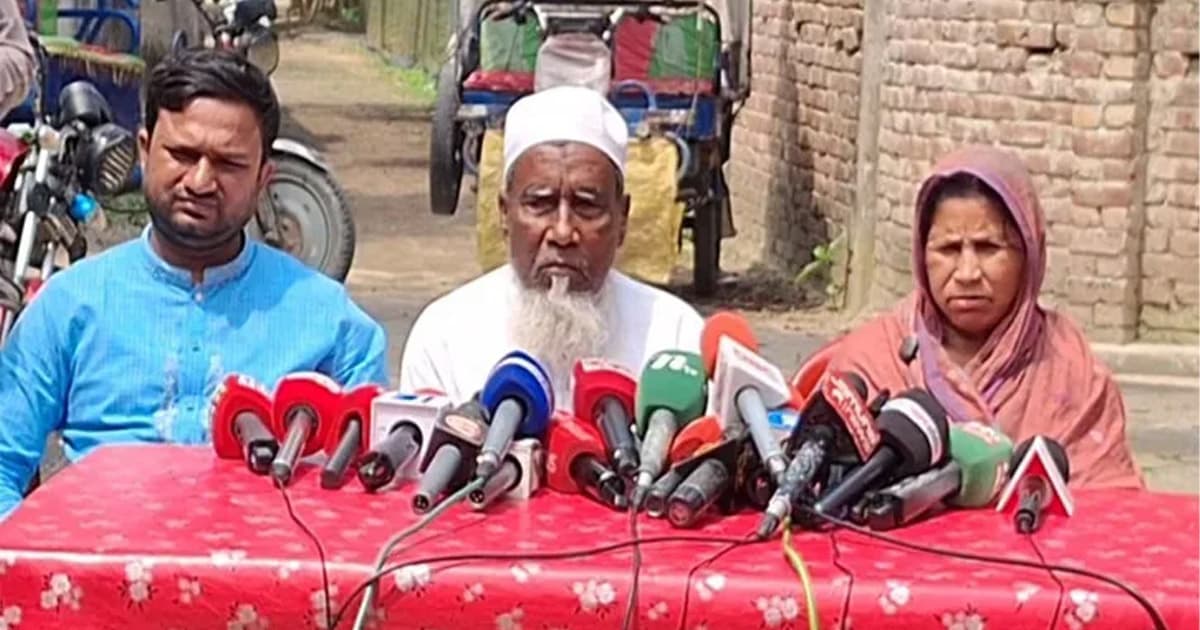 রায়ে সন্তুষ্ট নয় আবু সাঈদের পরিবার ও সহযোদ্ধারা