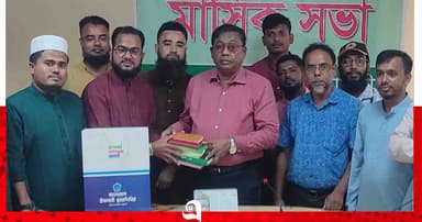 পটুয়াখালী জেলা পরিষদ প্রশাসকের সাথে ছাত্রশিবির নেতাদের শুভেচ্ছা বিনিময়