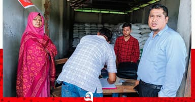 পাবনায় সার অতিরিক্ত দামে বিক্রির অভিযোগ, ডিলারকে জরিমানা