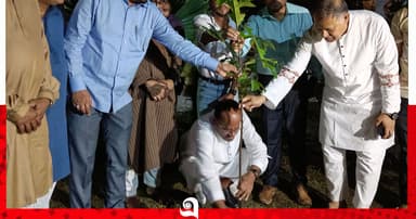 প্রতিমন্ত্রীর সঙ্গে মউক চেয়ারম্যানের মতবিনিময়