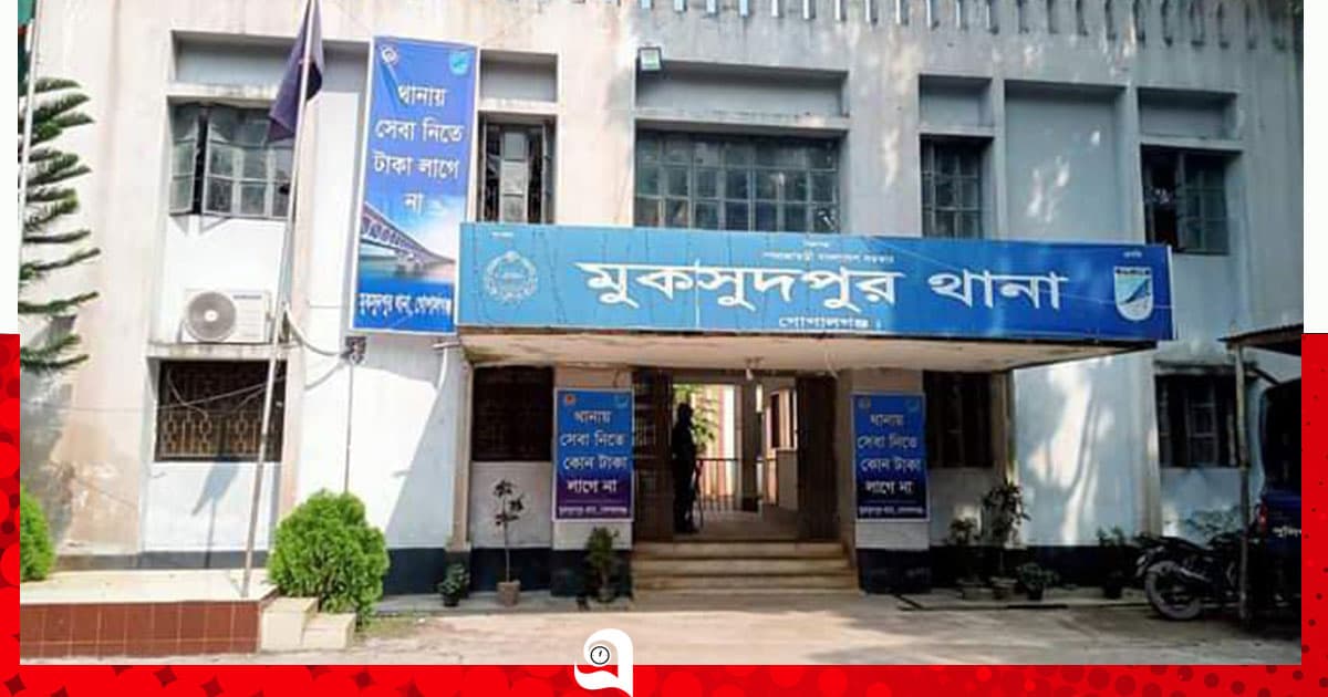 মারধরের অভিযোগে শিক্ষক পুলিশ হেফাজতে