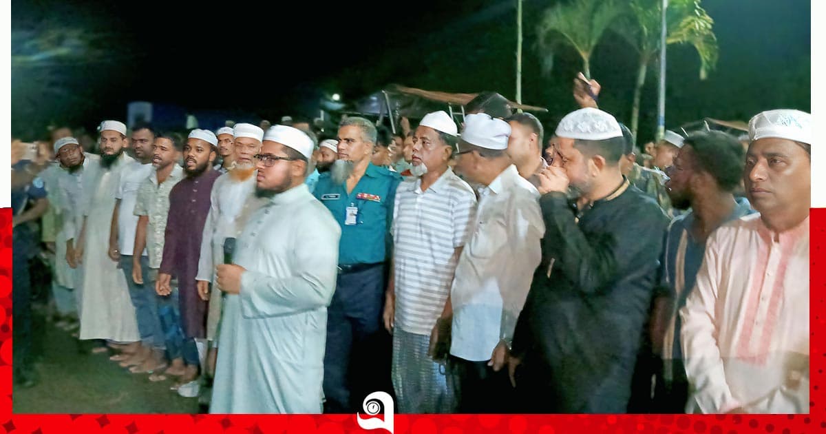 হাতকড়া হাতে বাবার জানাজায় মো.কামাল