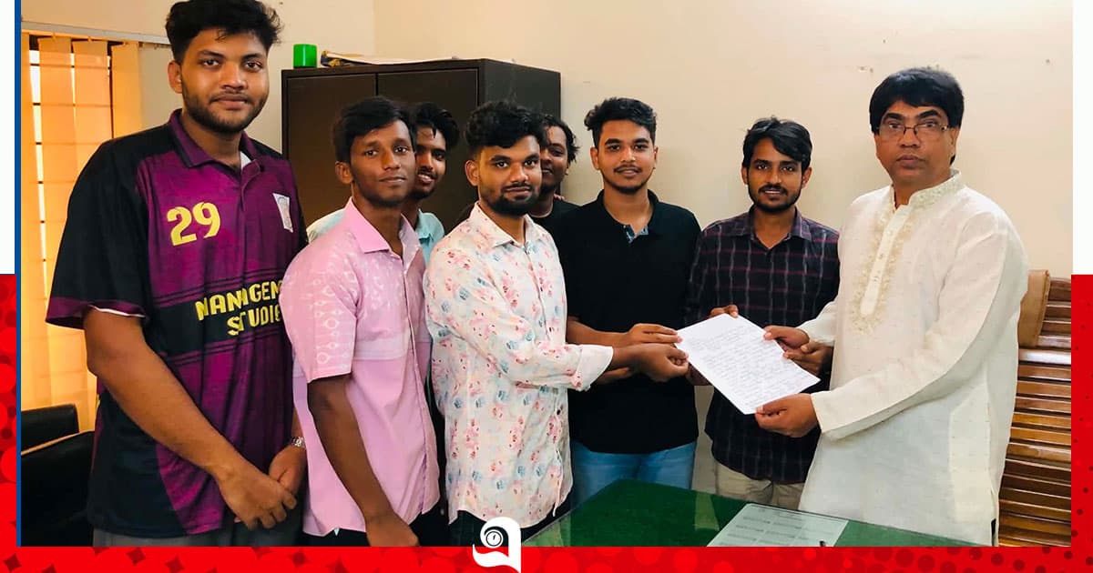 বেরোবিতে অতিরিক্ত বাস চালুর দাবিতে স্মারকলিপি