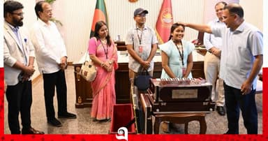 অনুশ্রী পেল হারমোনিয়াম, রাকিবেরও পূরণ হলো দীর্ঘদিনের ইচ্ছা