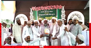 ৫৪ বছর মসজিদে খতিব, বিদায় বেলায় পেলেন বিরল সম্মান