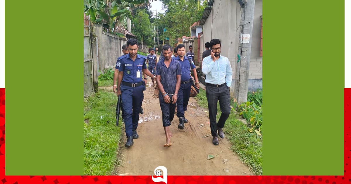অবৈধভাবে বালু উত্তোলনের বিরুদ্ধে অভিযান