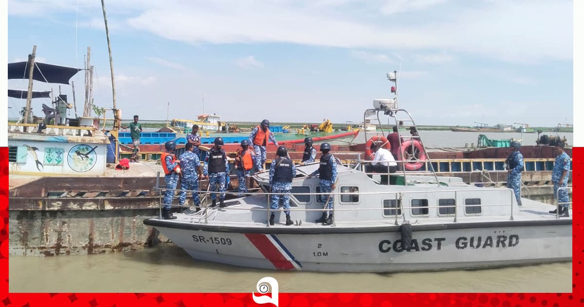 বালু উত্তোলনের বিরুদ্ধে কোস্ট গার্ডের অভিযান