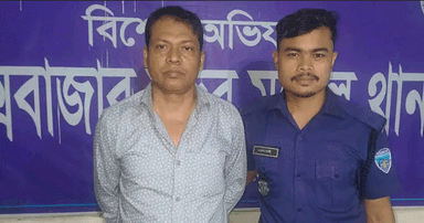 প্রধানমন্ত্রীর নাম ভাঙিয়ে পর্যটককে হুমকি, ম্যানেজার গ্রেপ্তার