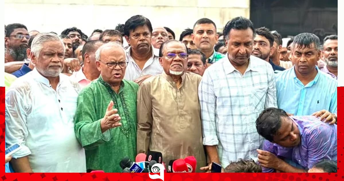জিয়াউর রহমানের সমাধিতে বিএনপির নতুন ৪ নেতার শ্রদ্ধা