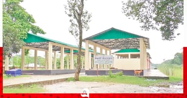 উদ্বোধনের পর তালাবদ্ধ ঈশ্বরদীর ১১ কোটির দুই মার্কেট