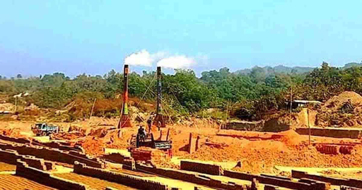 ফাইতং ইট ভাটায় গাড়ী চালকের রহস্যজনক মৃত্যু