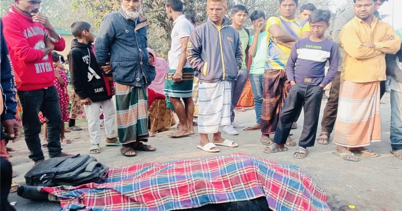 চিরিরবন্দরে বাসচাপায় মোটরসাইকেল আরোহী নিহত