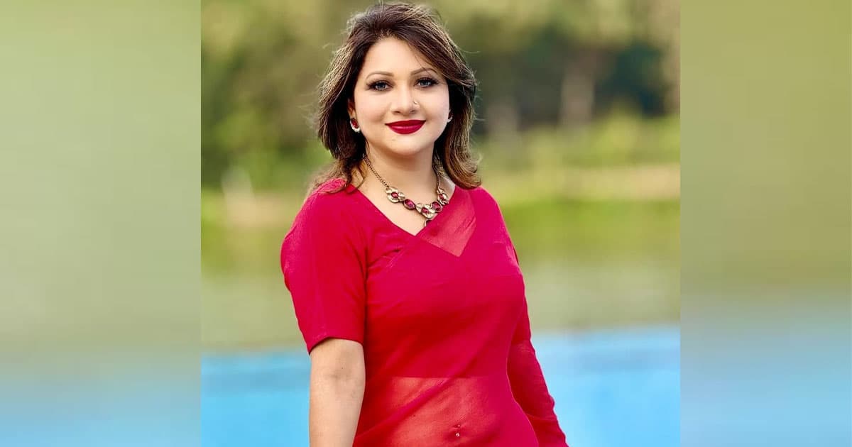 ভালোবাসা দিবসে আঁখির মৌলিক গান