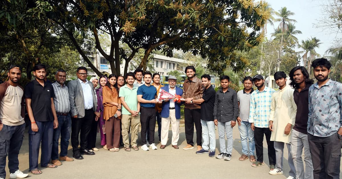 খুবি উপাচার্যের সাথে বিদেশি শিক্ষার্থীদের সাক্ষাৎ