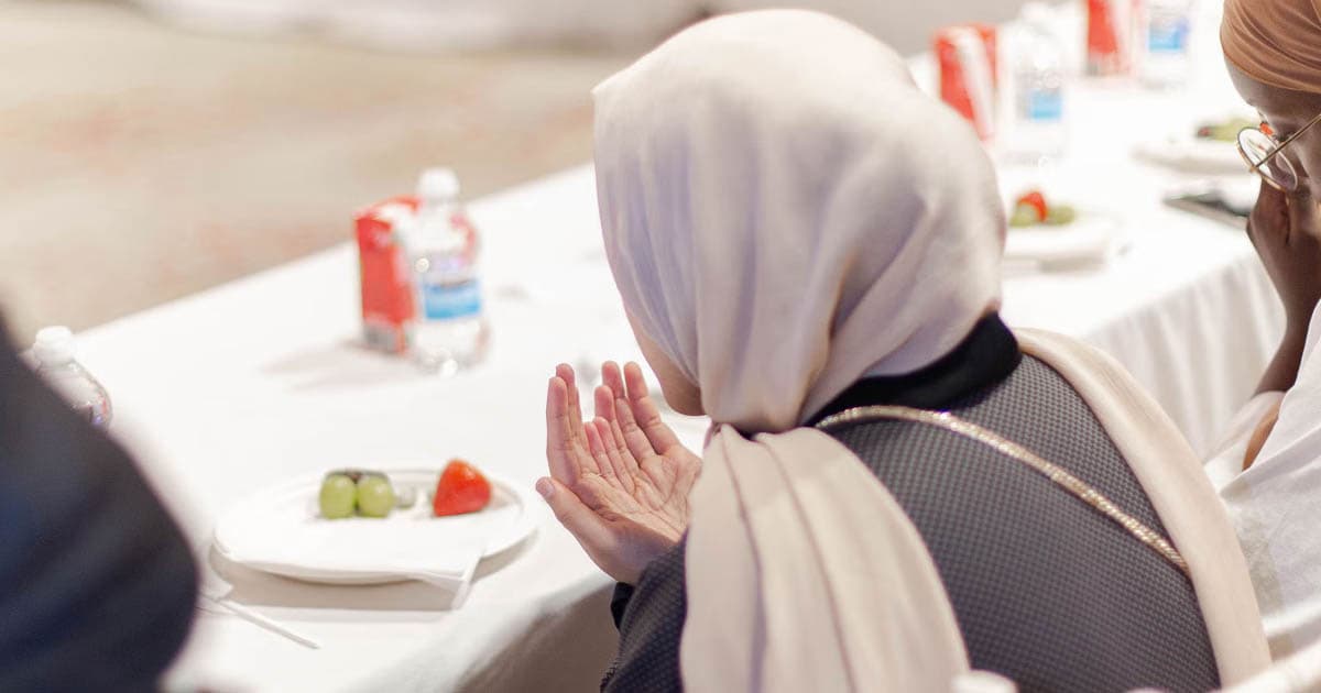 সফর ও অসুস্থতায় রোজার বিধান