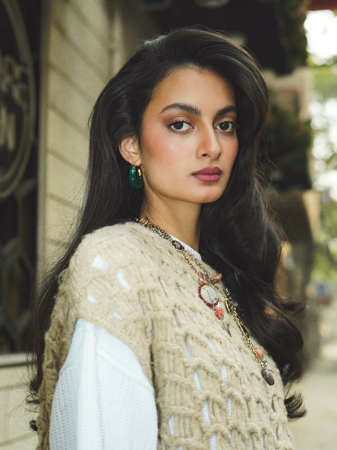 মাত্র ১৮ বছর বয়সেই ডিওরের মডেল হিসেবে র্যাম্পে হাঁটার সুযোগ পেয়েছেন সারা।