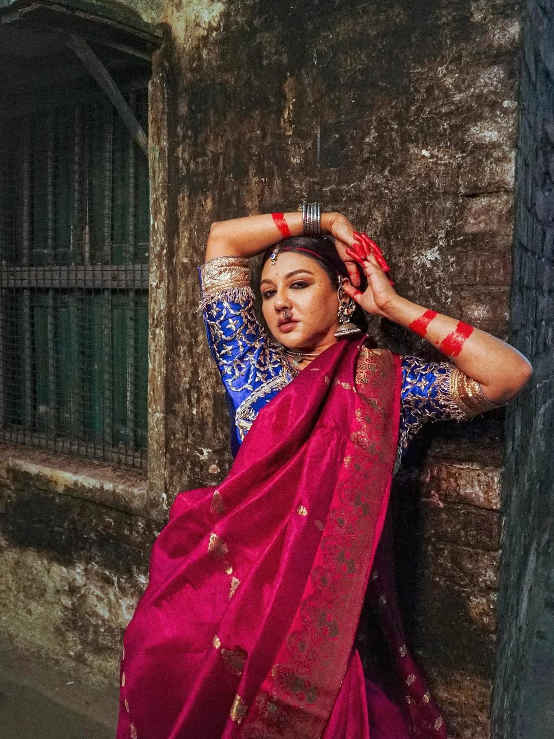 সোশ্যাল মিডিয়াতে প্রায়ই নিত্যনতুন রূপে মেলে ধরেন নিজেকে, এবারও এর ব্যত্যয় হয়নি।