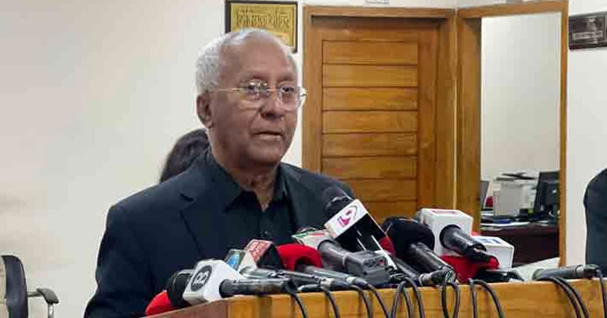 সাংবাদিকদের দাবির মুখে ম্যানুয়াল কার্ডে ফেরার সিদ্ধান্ত ইসির