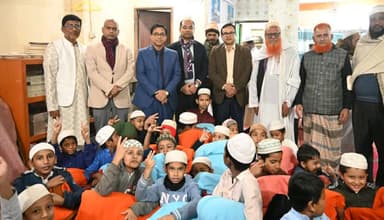 জেলা প্রশাসকের উদ্যেগে আড়াই শতাধিক এতিমের মাঝে কম্বল বিতরণ