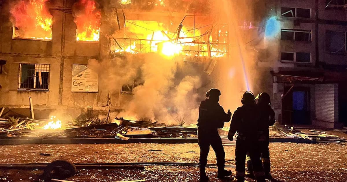 ইউক্রেনে রাশিয়ার ক্ষেপণাস্ত্র হামলা