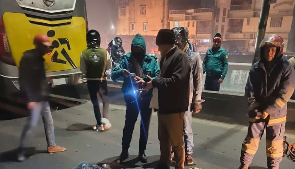 রাজধানীতে কাভার্ডভ্যানের চাপায় নিহত পুলিশ সদস্য