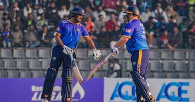 ঢাকাকে উড়িয়ে চট্টগ্রামের ১০ উইকেটে জয়