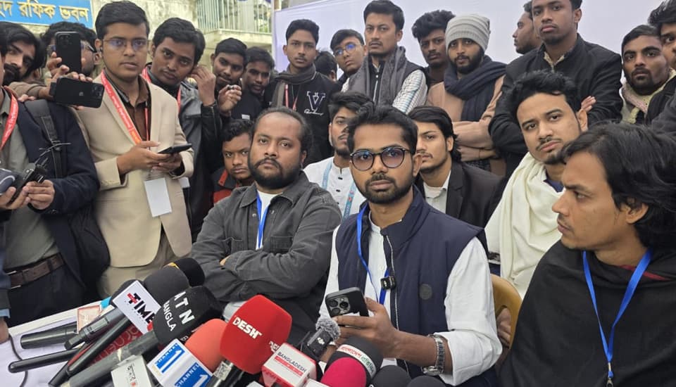 শিবির প্যানেলের বিরুদ্ধে নানা অভিযোগ ছাত্রদল সমর্থিত ভিপি প্রার্থীর