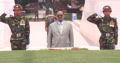 জিয়াউর রহমান ও খালেদা জিয়ার কবরে ভারপ্রাপ্ত রাষ্ট্রপতির শ্রদ্ধা