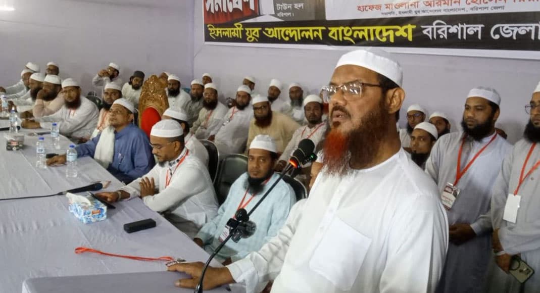 ব্যক্তিগত স্বার্থে দেশকে বিক্রি করা চলবে না: ফয়জুল করীম