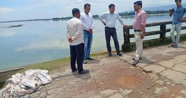 গোয়াইনঘাটে পিরোজপুর-সোনারহাট সড়ক পরিদর্শনে নির্বাহী প্রকৌশলী