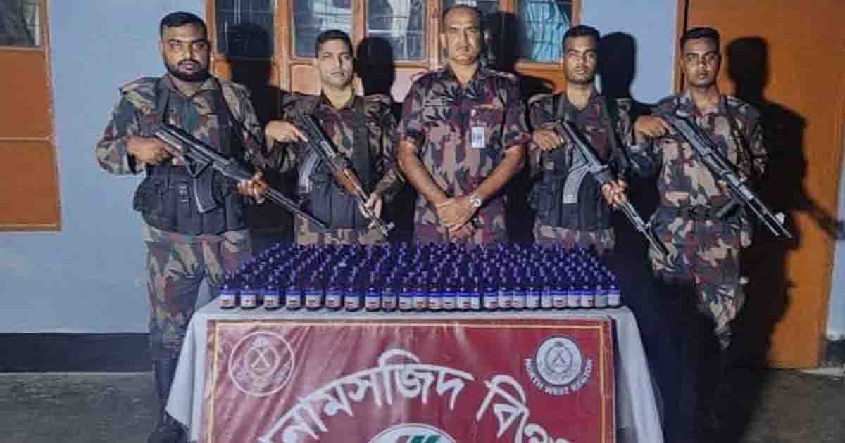 শিবগঞ্জ সীমান্তে ৫৯ বিজিবি’র জোড়া অভিযান, নেশাজাতীয় সিরাপ জব্দ