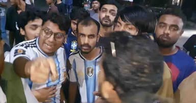 যবিপ্রবিতে খেলা দেখা নিয়ে মারামারি, ভিডিও ধারণকালে সাংবাদিকদের ওপর হামলা