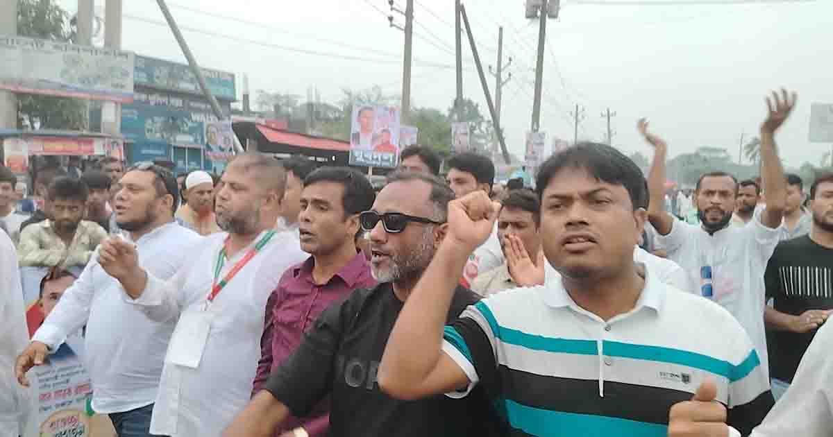 তারেক রহমানের বরিশাল সফর ঘিরে মহাসড়কে লাখো মানুষ