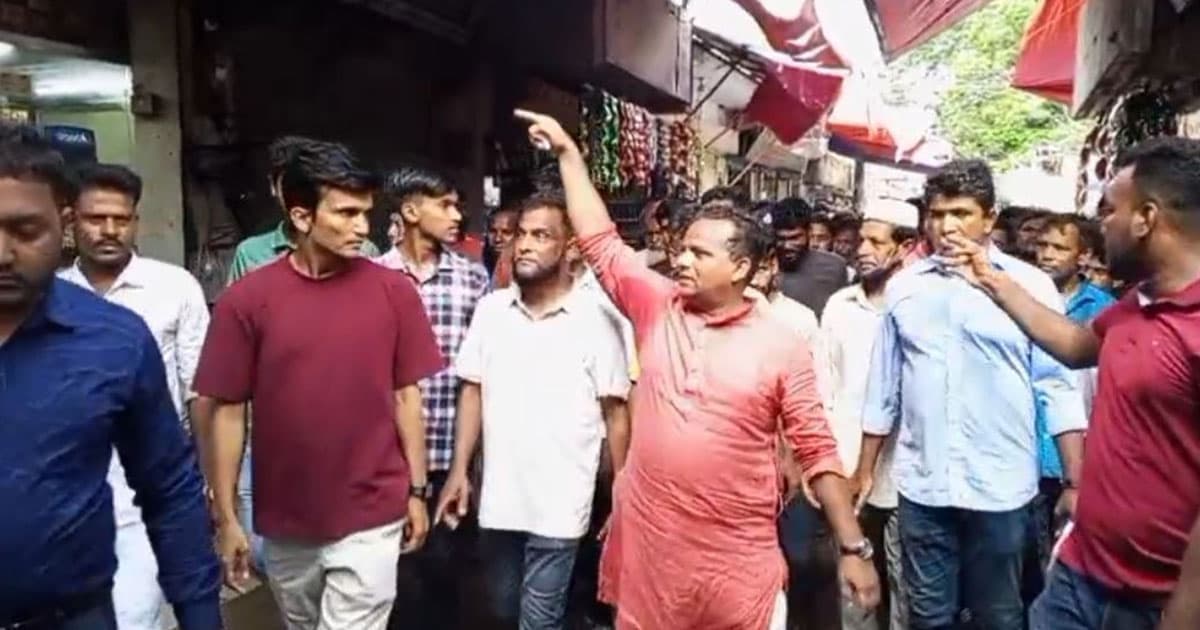 সরকারি খাল দখল, উচ্ছেদের নির্দেশ নৌ প্রতিমন্ত্রীর