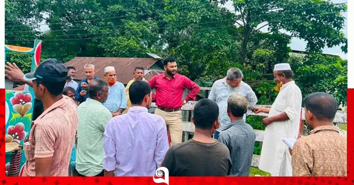 সেতুতে পাথর স্তূপ করে জনভোগান্তি, জরিমানা