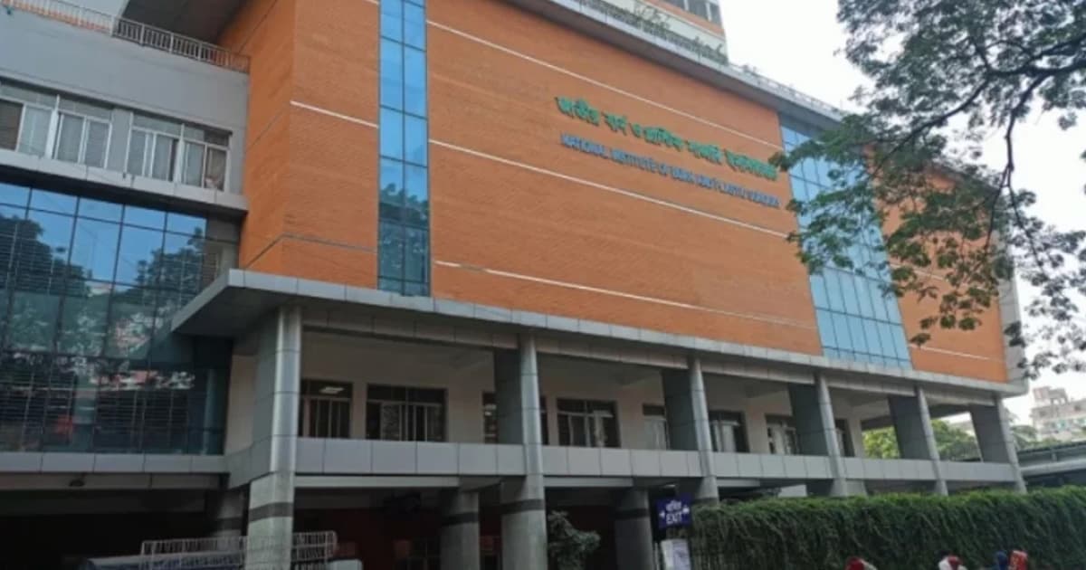 গ্যাস লাইনের কাজ করার সময় বিস্ফোরণে দগ্ধ ৩