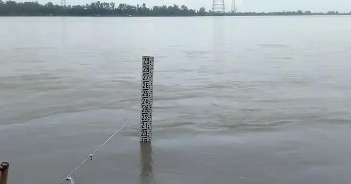 তিস্তার পানি বিপৎসীমা ছুঁইছুঁই