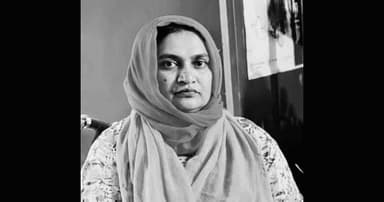 বিরামপুরে বাস চাপায় সাংবাদিকের স্ত্রী নিহত
