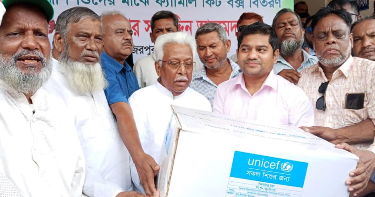 উজিরপুরে ভিটামিন ‘এ’ ক্যাম্পেইনের উদ্বোধন