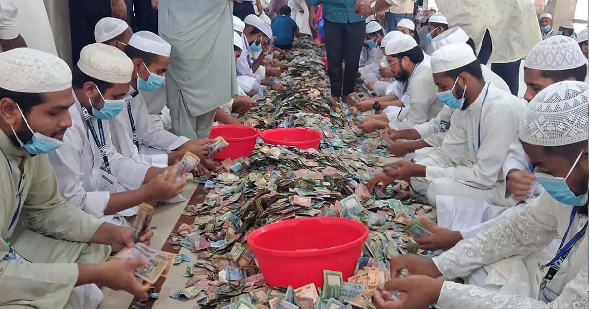 গণনার অপেক্ষায় ৪৩ বস্তা টাকা!