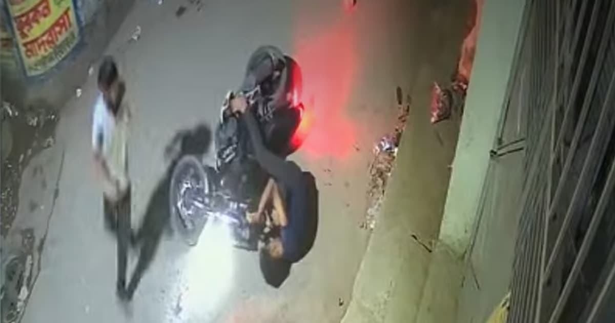 চিকিৎসাধীন তরুণ আর নেই