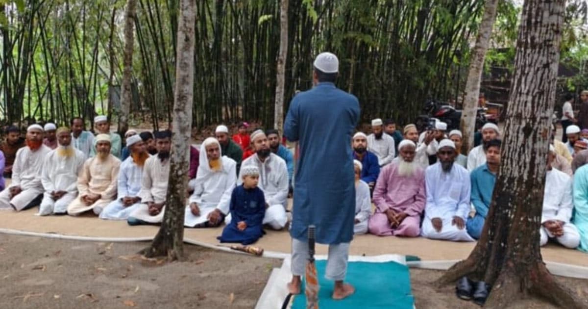 রৌমারীতে সৌদির সঙ্গে মিল রেখে ঈদের জামাত অনুষ্ঠিত