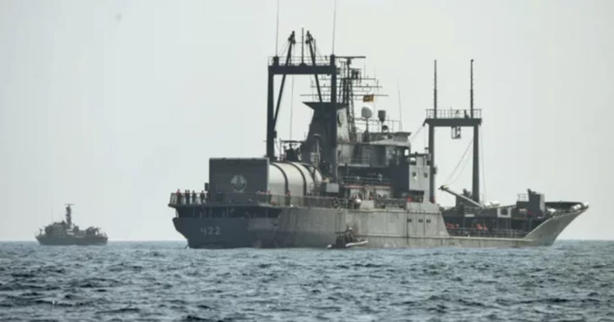 শ্রীলঙ্কায় প্রবেশের অনুমতি চেয়েছে তিনটি ইরানি জাহাজ