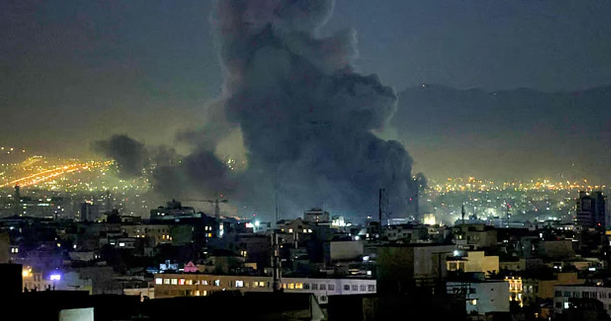 তেলের দামে বড় উত্থান, পতন পুঁজিবাজারে