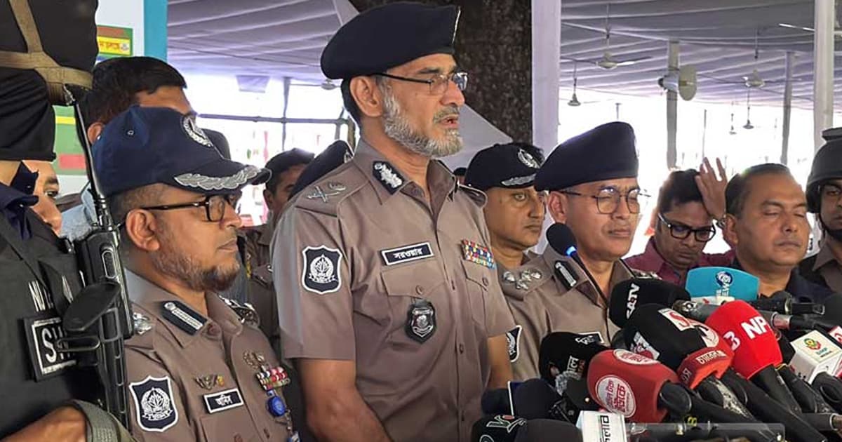 ঈদ জামাত ঘিরে নিরাপত্তার শঙ্কা নেই: ডিএমপি কমিশনার