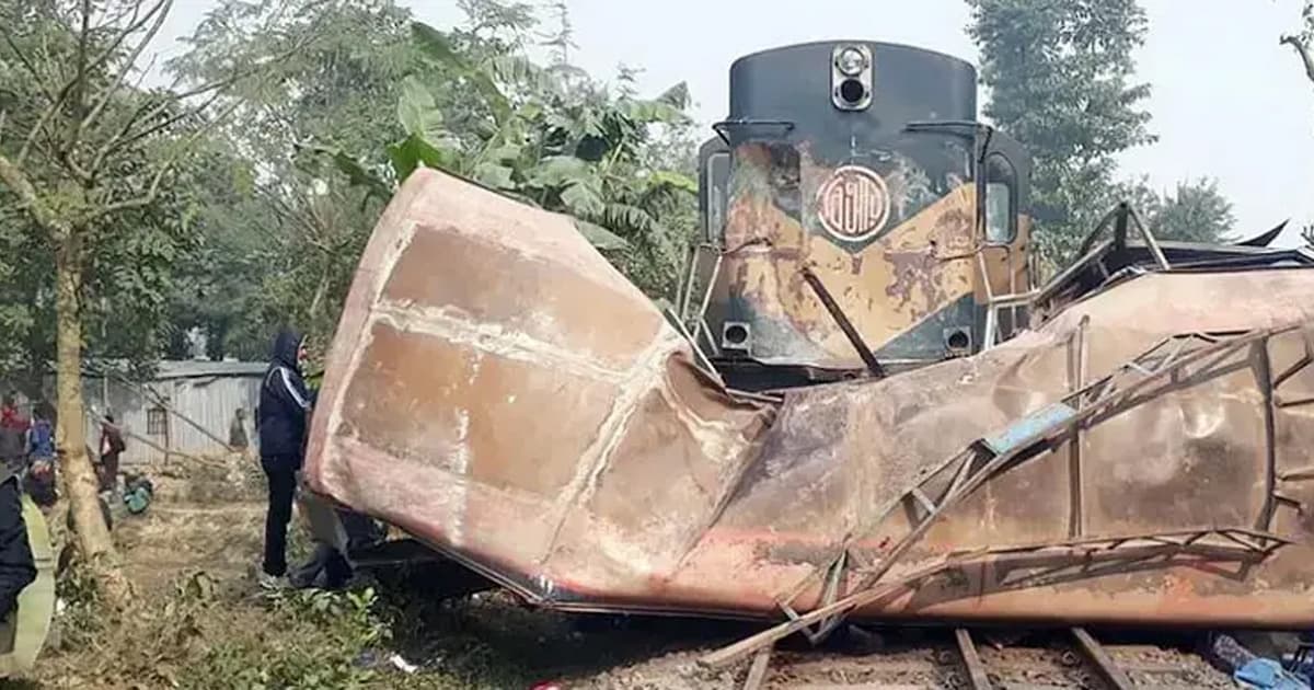 টাঙ্গাইলে ট্রেনে কাটা পড়ে ৫ জন নিহত
